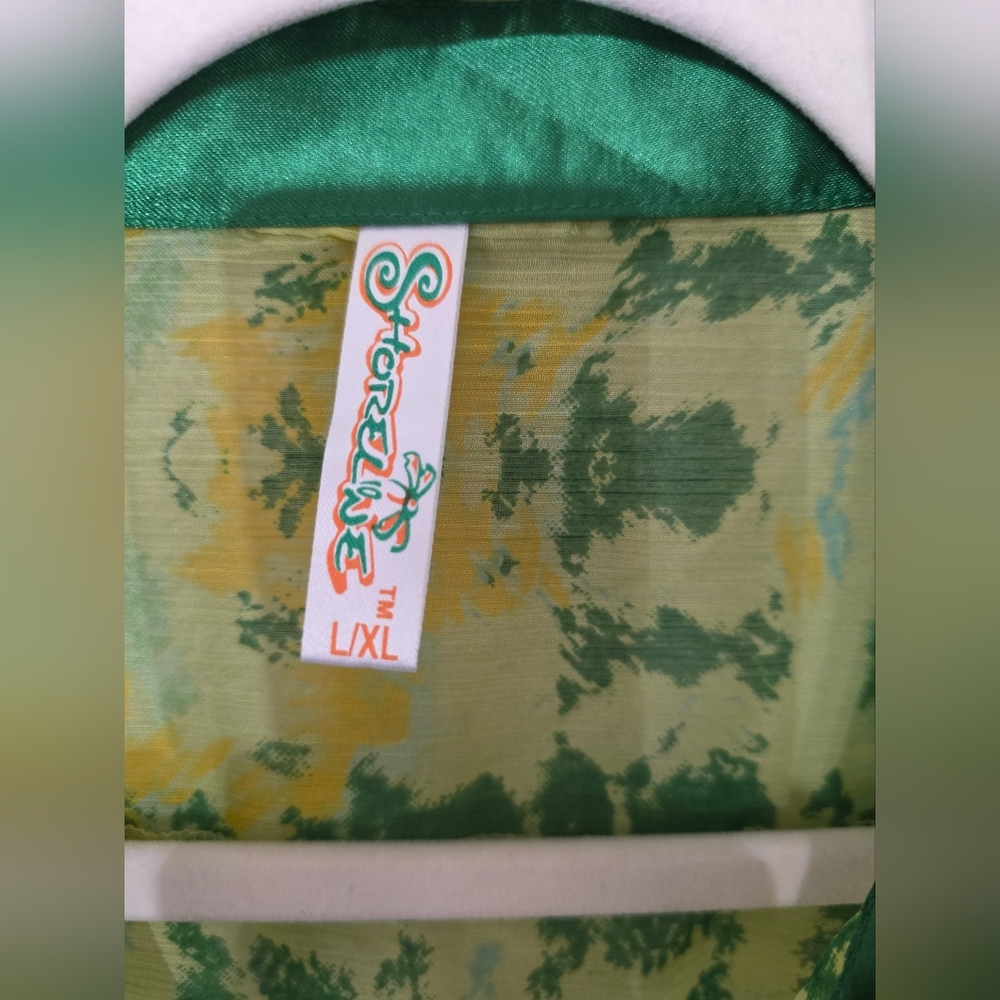 Shoreline Vibrant Green and Yellow Patterned Blouse - Picture 2 of 8